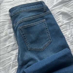 Michael kors size 10 Izzy Skinny fitted stretchy Blue Denim Jeans